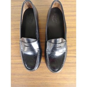 Womens Weejuns Loafers